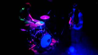 She Keeps Bees - Gimme