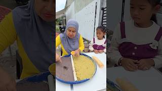 Download lagu It's really ice cream #shorts #funny #comedy #remix #fyp mp3 Download lagu It's really ice cream #shorts #funny #comedy #remix #fyp mp3