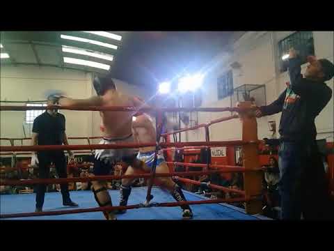 Jesus el Perro Loco Guzman pelea de kickboxin amateur