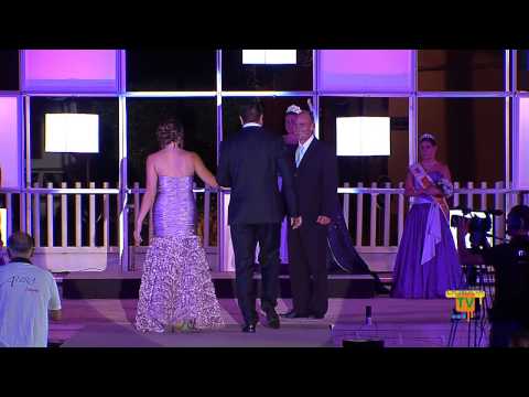 03/08/13 – Rosana Company fue presentada como Reina de las Fiestas de Agosto 2013