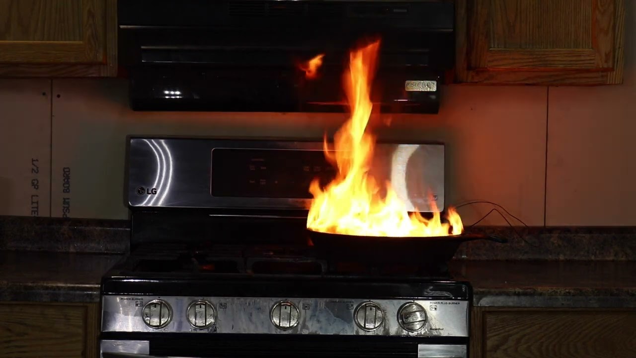 FireBot 14 Inch Cooking Pan at 17 Inch Height