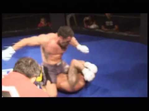 Michele Verginelli VS Christophe Defreville  XC-1 MAGGIO 2010 - Round 2.wmv