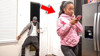 I SNUCK INTO MY GIRLFRIENDS HOUSE! (CAUGHT)