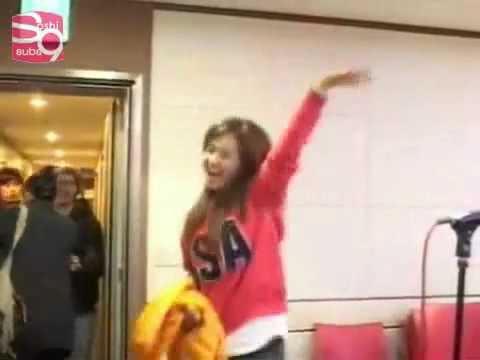 SNSD Yuri and Jessica yulsic moment. radio cut. violent sica. :P