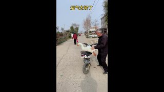 Download lagu 3x7v3rkcccw9i8c.mp4 mp3