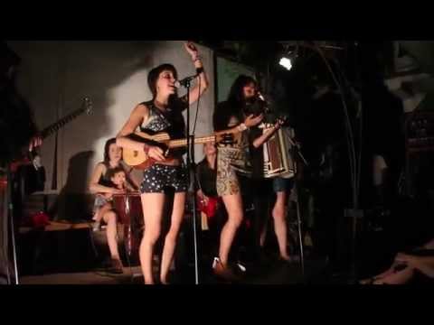 Paz Gitana - La Palabrita [Tizana] - Paz Quintana [con Pantashiro y María Colores] (SOFA 12/02/2015)
