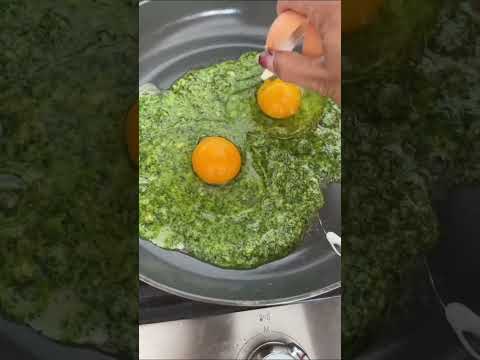 Pesto eggs recipe 🍳 #recipeoftheday
