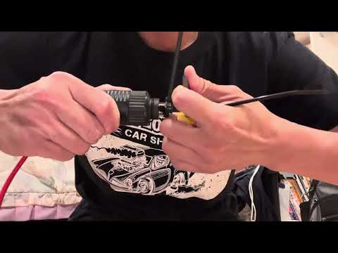 How to remove the cover of Scotty/Marinco trolling motor downrigger plug