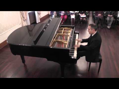 Giuseppe Ganzerli plays Liszt & Kapustin