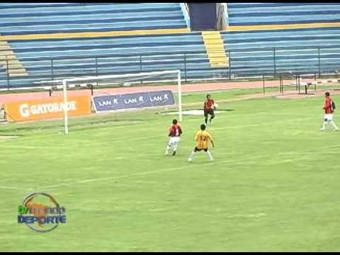 FBC Piérola 2 - 0 Max Uhle / FBC Aurora 2 - 0 Yanahuara / Tvmundo Deportes 2013