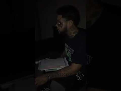 Chino loc freestyleing..