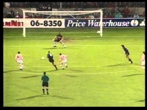 PSV - Ajax 1-4 Highlights | Seizoen 1994 -1995 | Eredivisie | Video | Studio Sport
