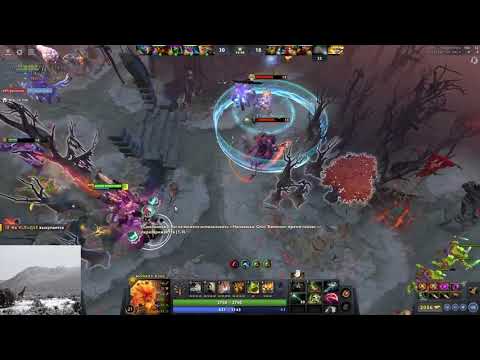 Yatoro playing with a Collapse Magnus wannabe