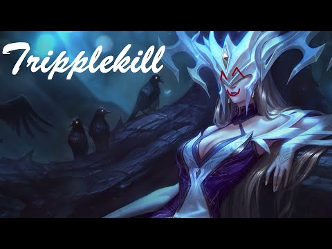 Lissandra passive saves the day! Ace!