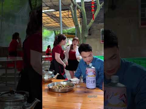 It almost made me anxious and I was at a loss what to do. Funny video