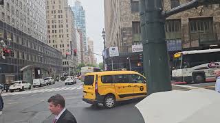 2004-2007 MCI D4500CL Bus #3381 on The BxM1 Express Bus To Midtown Manhattan