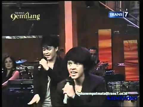 YouTube   Bukan Empat Mata Sm sh  Nycta Gina  Putri Penelope 9 12 2010 10 11