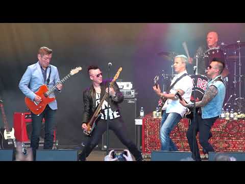 Black Devils Feat. Ile Kallio & Janne Louhivuori - Bourbon Street