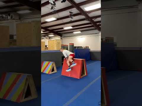 HOW TO START PARKOUR!!