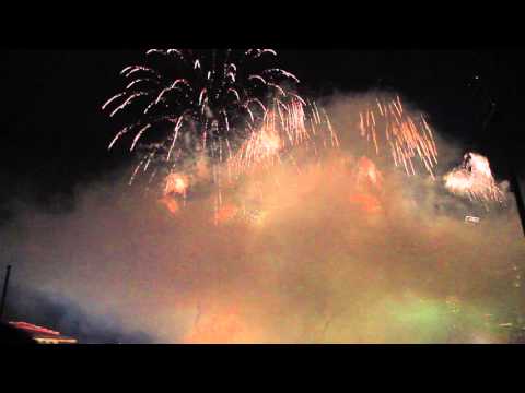 Marina Bay Singapore Countdown 2016 Fireworks