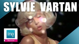 Sylvie Vartan "Tous mes copains" (live officiel) | Archive INA