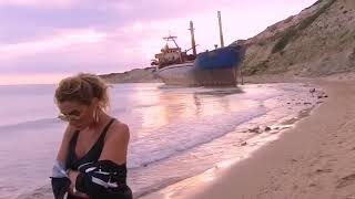 Sıla Sen de başını alıp gitme ne olur