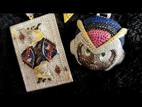 POKER KING ICED NECKLACE from the Guu shop unboxing and first look