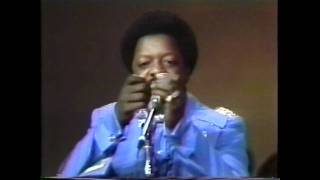 The Spinners - Ghetto Child - Live 1976