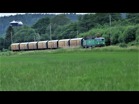 Summer Solstice/Midsommar late-evening trainspotting in Kåhög/Partille, Sweden - 4k60