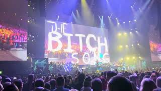 Bowling For Soup: Opening &amp; The Bitch Song *LIVE 4K* [Wembley Arena London 13.12.2025]
