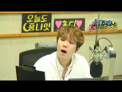 [720p]170830 DJ LeeHongGi - Kiss The Radio (Full)