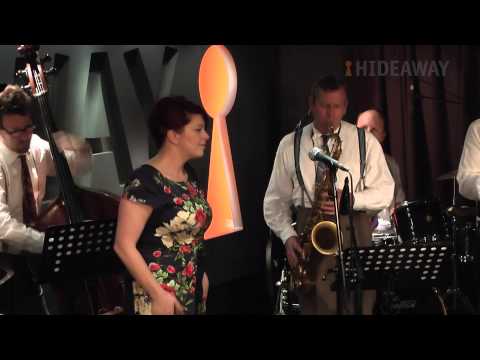 Blue Harlem - Ain't Misbehavin'