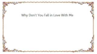 Connee Boswell - Why Don't You Fall in Love With Me Lyrics