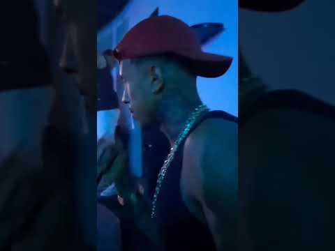 Show MC IGUIN ZN ao vivo no Baile do Chatão abertura MC Lelê JP 