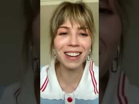 Jennette McCurdy Doesn't Mind If Fans Still Watch iCarly, & Sam & Cat