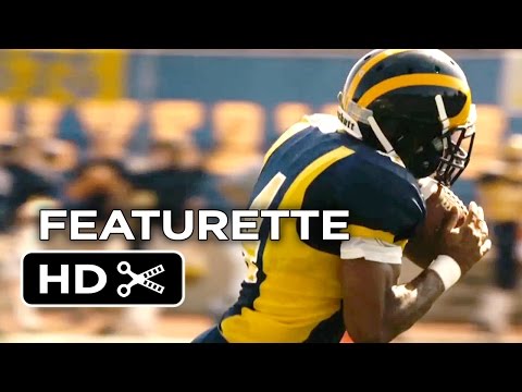 When the Game Stands Tall (Featurette 'Behind the Huddle')