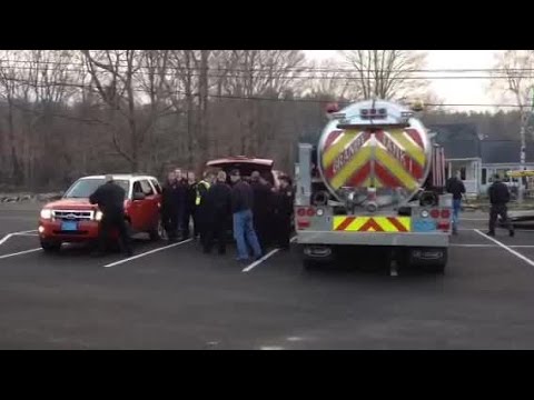 Brush fire continues to burn on Tekoa Mountain Wednesday