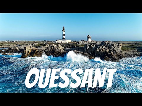 Tempête à Ouessant Le phare du Créac'h filmé en drone - Oussant - Bretagne - France