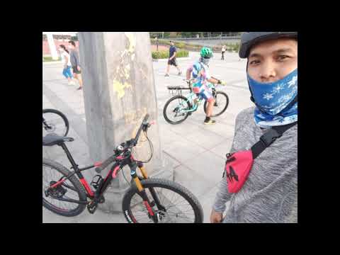 Vlog #2 Solo bike ride. Kilometer 0! Sea side