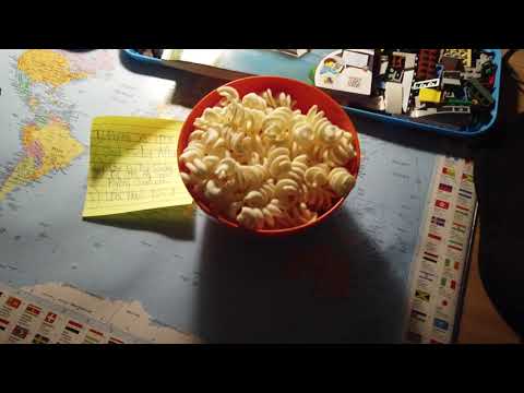 MongoTV_9864 - Del 1 - Spiser SKÅL CHIPS Med Glas COLA Fredag Aften Imens Uploader Video Til YouTube