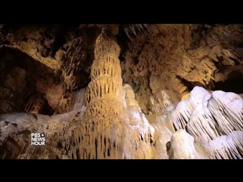 image-What is there to do in Luray Caverns?