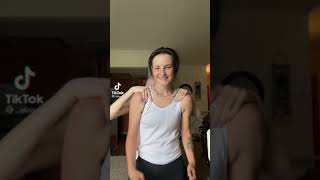 Download lagu Shoulder ride mp3