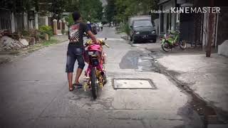 Download lagu Status Wa 30 menit terbaru baru Vixion jari-jari pink mp3