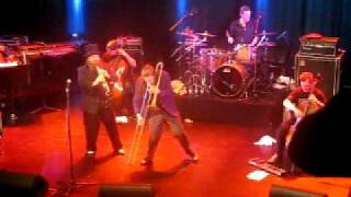 Alamaailman Vasarat - Omalla Ajalla - Gouveia Art-Rock 2011