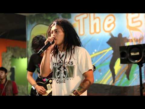 CRAZYRASTA - Di Dekatmu live @Bekasi Square