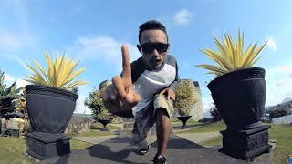 Download lagu SATU DARAH MALUKU BASUDARA Wahyudi Barani, Rickhy Bayan, TaraFarek - Zag Hamundu mp3