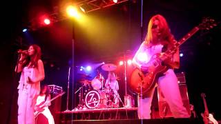 Zepparella does "When the Levee Breaks" at the Historic Ashland Armory