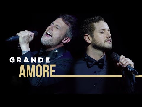 Daniel Diges VS Gerónimo Rauch - GRANDE AMORE (En Vivo) - VERSUS