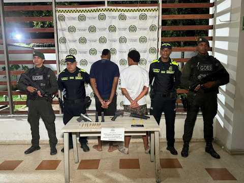 Pradera APREHENDIDO ALIAS “JOVITAN” Y CAPTURADO SU ACOMPAÑANTE CON ARMAMENTO ILEGAL EN PRADERA