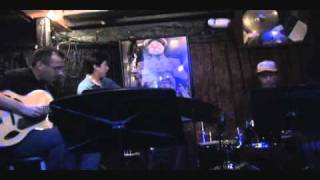Greg Ruggiero Trio: Stairway to the Stars